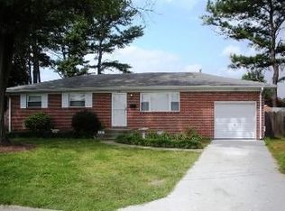 233 W Ottawa Rd, Virginia Beach, VA 23462