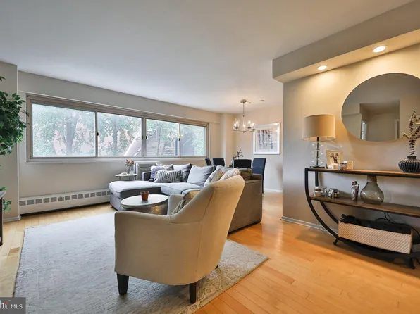 2101-17 Chestnut St #315, Philadelphia, PA 19103