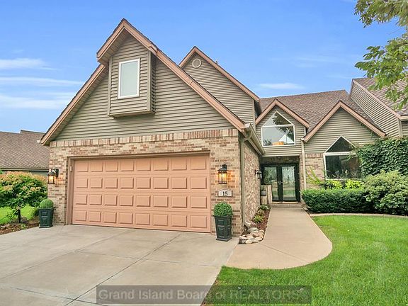 2nd image of 15 Ponderosa Dr