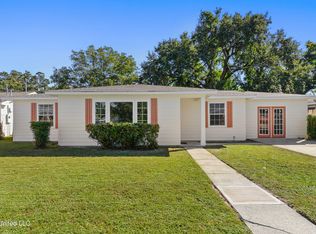 156 Pine Grove Ave, Biloxi, MS 39531