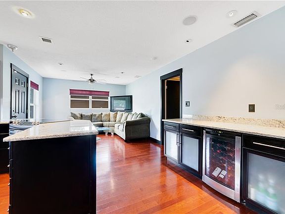 5th image of 800 San Juan Blvd