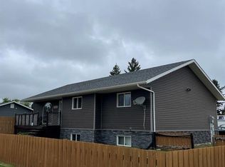 401 6th Ave W, Nipawin, SK S0E1E0