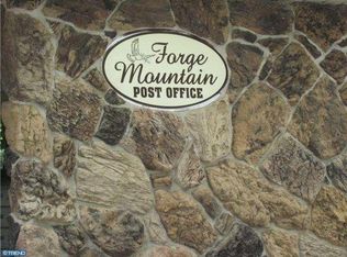 12 Flintlock Ln, Chesterbrook, PA 19087