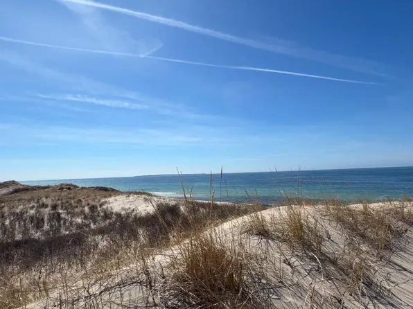 Off Moshup Trl, Chilmark, MA 02535