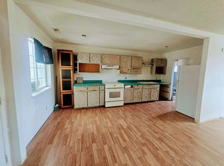 13 Gonzales Rd, Questa, NM 87556