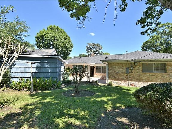 4th image of 6011 Arboles Dr