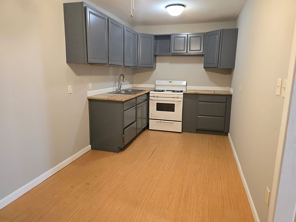 1st image of 242 2nd St #C