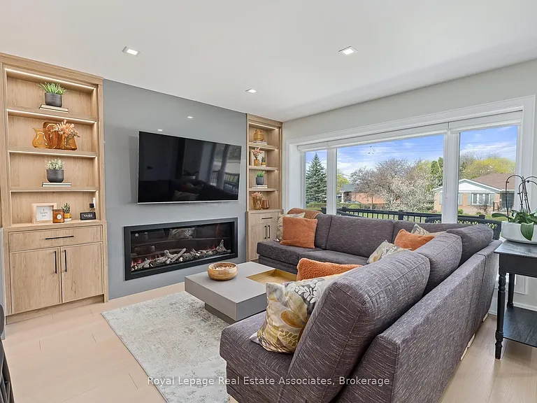 37 Windsor Rd — Photo 5