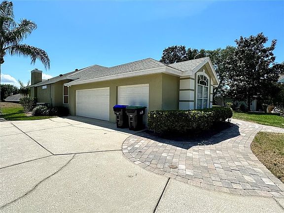 3rd image of 2217 Dunhurst Ln