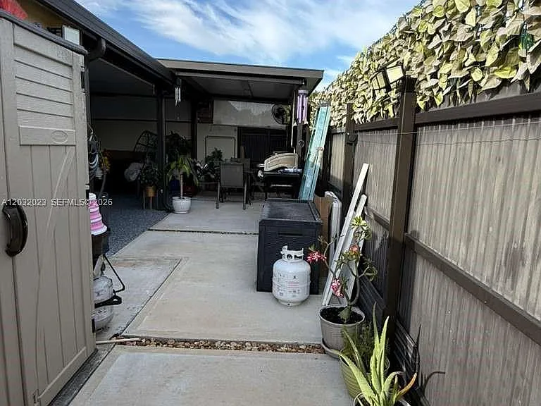 13943 SW 52nd Ln — Photo 16