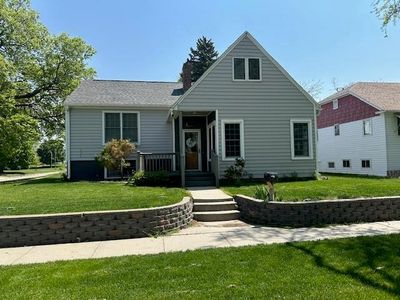 610 S 7th Ave, Broken Bow, NE, 68822