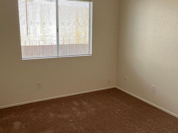 4th image of 11381 Pegasus Ave