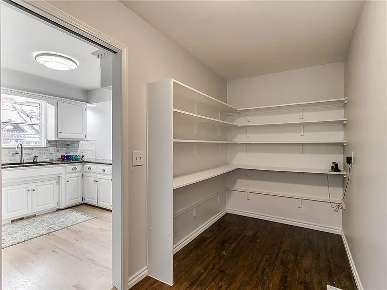 3608 Jim Robison Dr — Photo 14