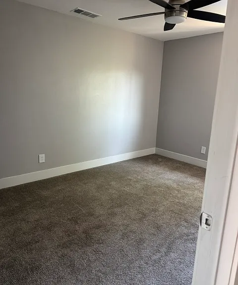 69 W Beverly Dr #202 — Photo 8