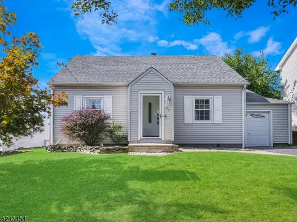 47 Linwood Ter, Clifton City, NJ 07012