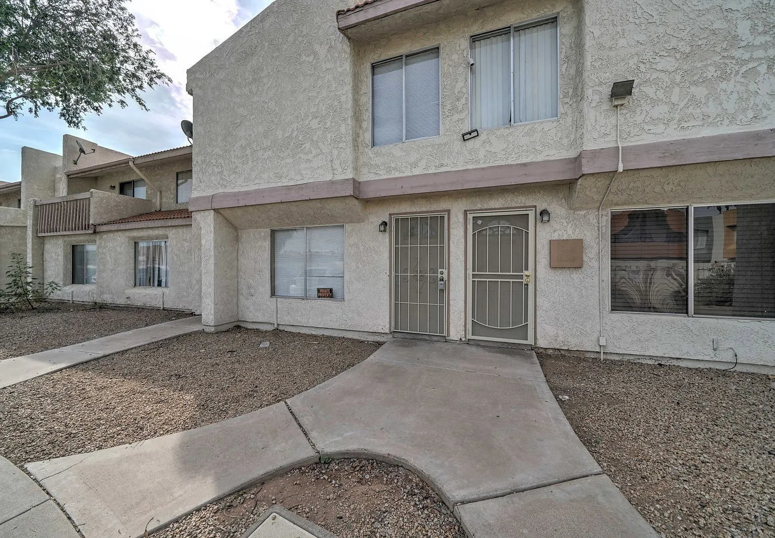 2 bed, 2.0 bath, 980 sqft, $1,500 — Photo 1