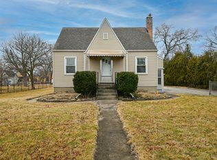 2316 N Hawthorne Ave, Melrose Park, IL 60164