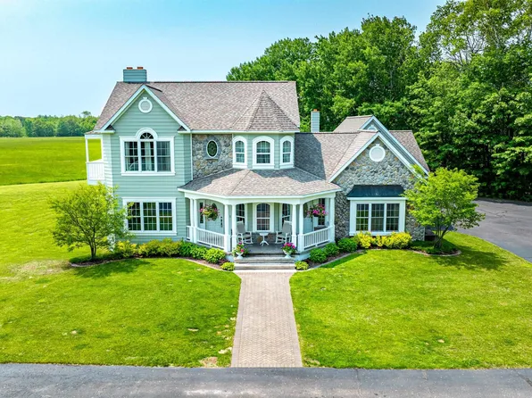 20333 Boundary Rd, Chassell, MI 49916