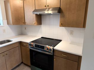 2121 E Saint Vrain St, Colorado Springs, CO 80909