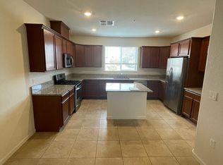 3050 Sterling Ridge Cir, Sparks, NV 89431