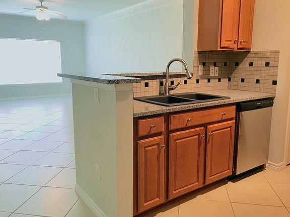 3rd image of 4309 Bayside Village Dr APT 104