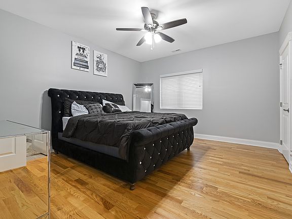 5th image of 742 N Avers Ave