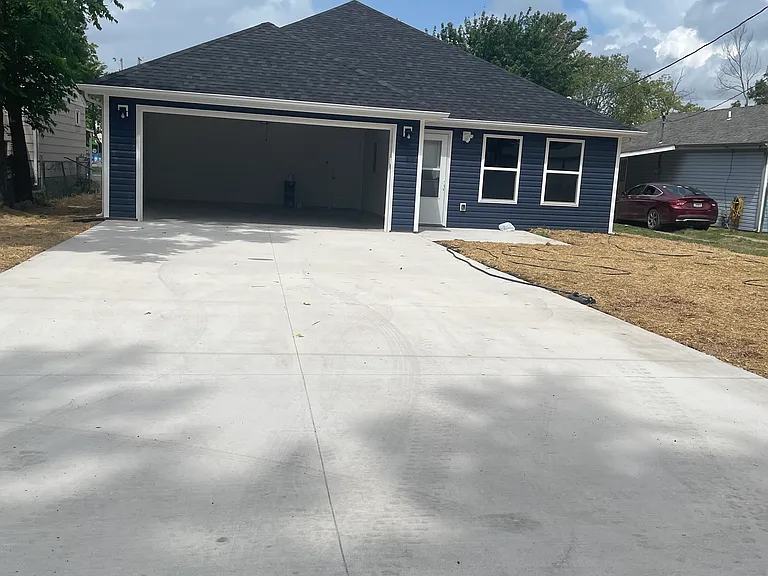 2117 S Harlem Ave — Photo 23