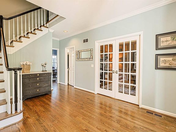 4th image of 104 Hetherington Ln