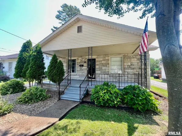 1806 North Ave, Metropolis, IL 62960