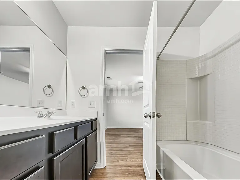 201 Orion Way — Photo 12