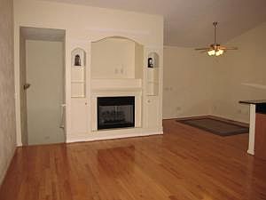 4th image of 6637 Stonelyn Cottage Ct
