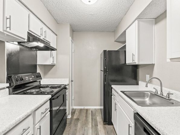 100 E Ridgeway Dr APT 604
