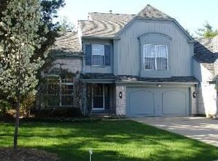 607 Cherbourg Ct N, Buffalo Grove, IL