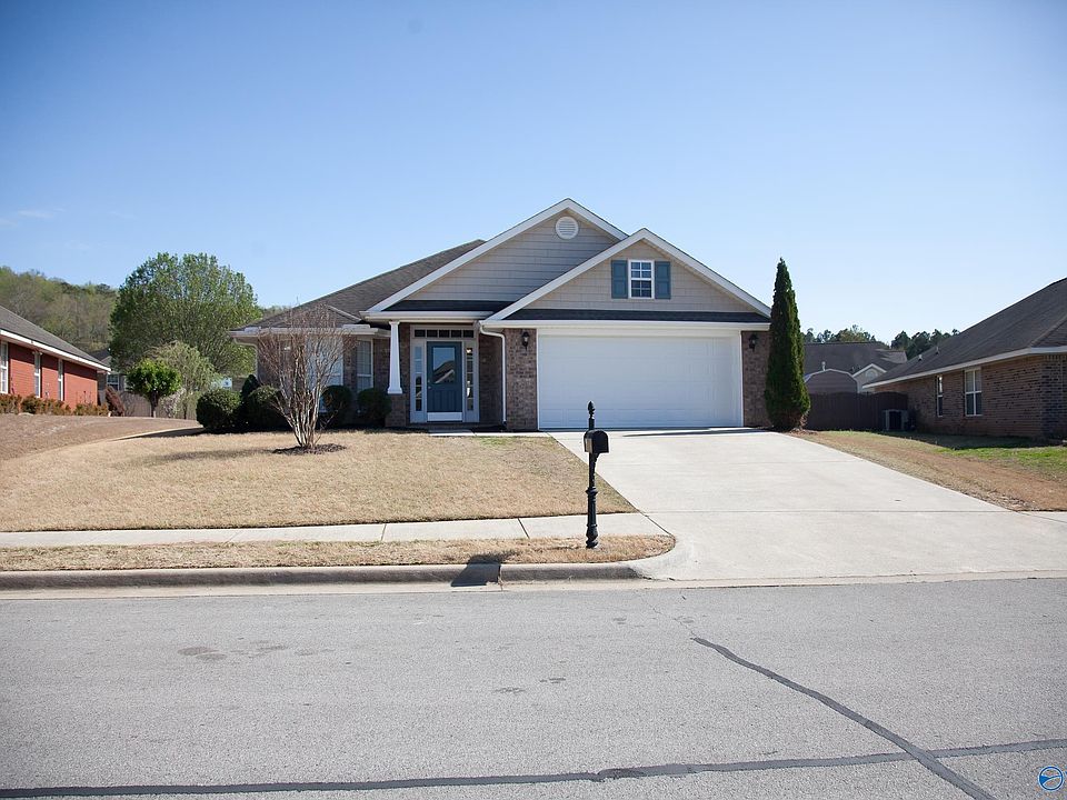 1st image of 2513 Marjorie Ln SW