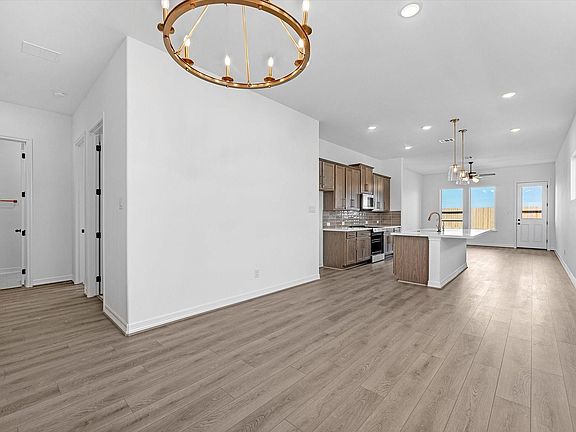 6th image of this home