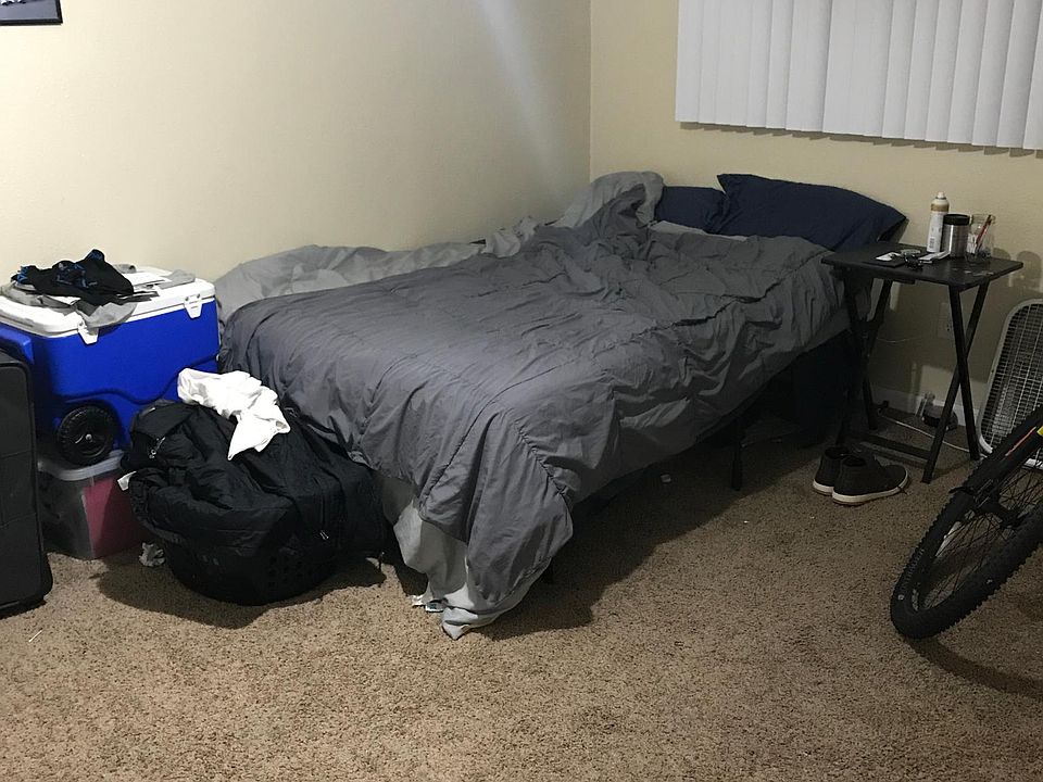 2nd image of 2551 Worden St APT 17