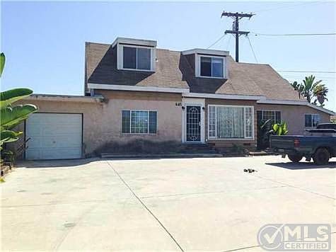 1st image of 441 Lado De Loma Dr