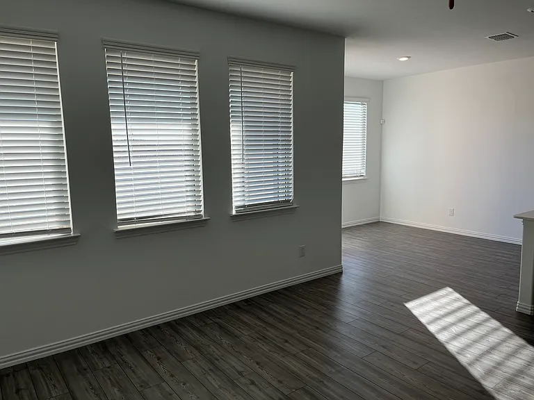 1220 Desert Willow Dr — Photo 19