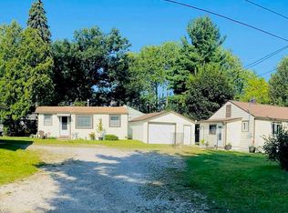 203-201-199 Gasoline Aly, Houghton Lake, MI 48629