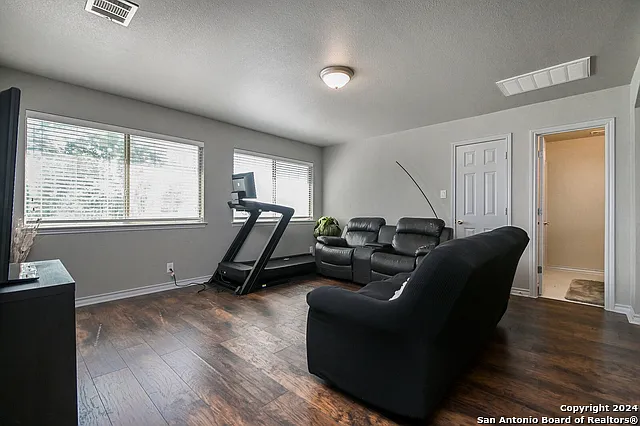 19434 Gran Roble — Photo 15