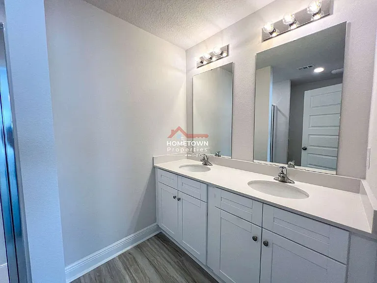 3997 Pendragon Cir — Photo 13