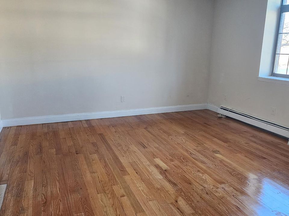 1st image of 3988 Bronxwood Ave APT 2