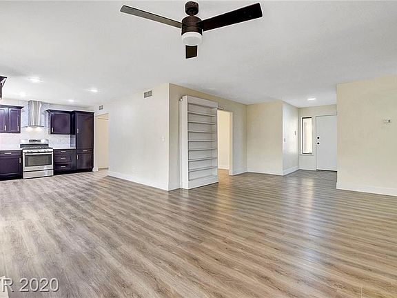 5th image of 6959 Stober Ct