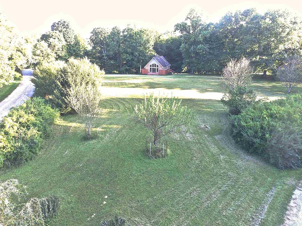 2nd image of 4560 E Inverness Woods Rd