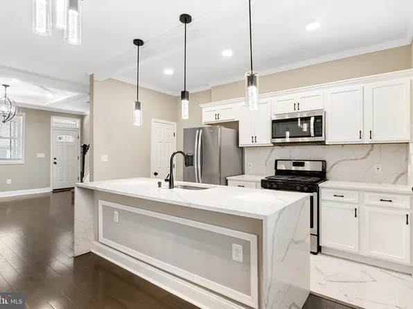 2233 Homewood Ave, Baltimore, MD 21218