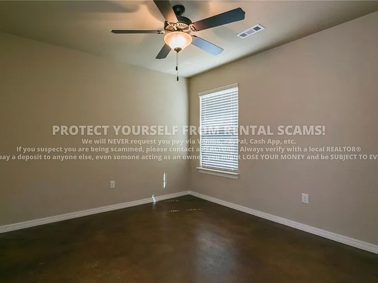 2852 W Millstone Dr — Photo 12