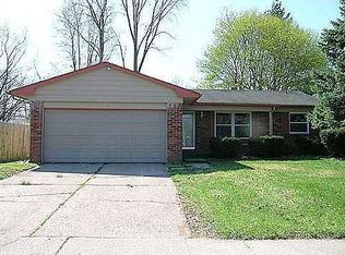 4101 Woodcreek Ln, Lansing, MI 48911