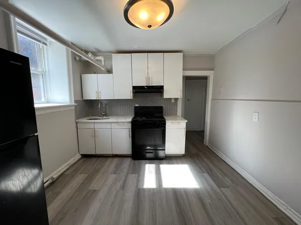 57 Van Reypen St #B2e, Jersey City, NJ 07306