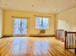 235 Bay 34 St #3C, Brooklyn, NY 11214