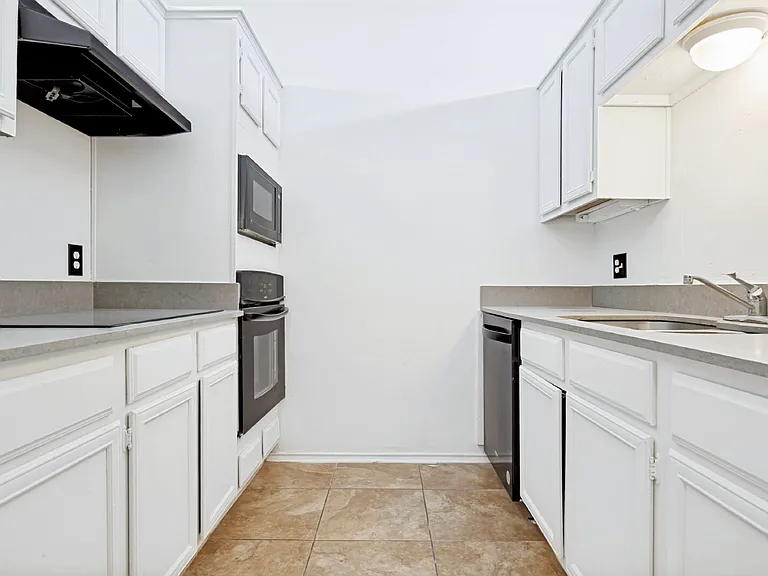 9254 Forest Ln #703 — Photo 13